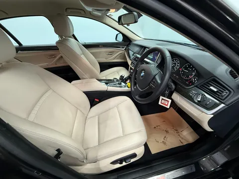 BMW 5 SERIES 520d Luxury 4dr Step Auto