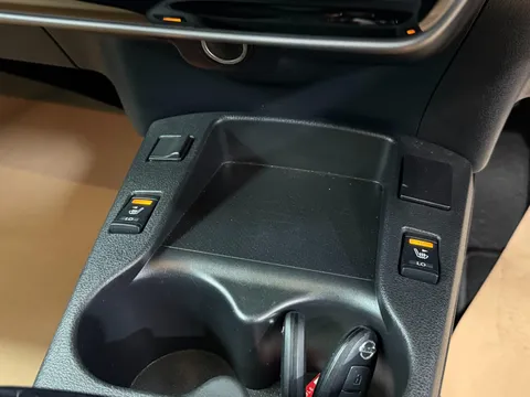 NISSAN LEAF 80kW Tekna 30kWh 5dr Auto