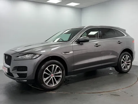JAGUAR F-PACE 2.0d Portfolio 5dr Auto AWD