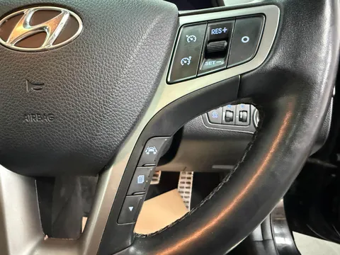 HYUNDAI I40 1.7 CRDi Blue Drive Premium 5dr DCT