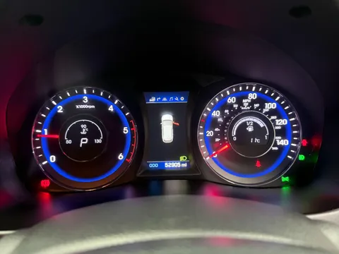 HYUNDAI I40 1.7 CRDi Blue Drive Premium 5dr DCT