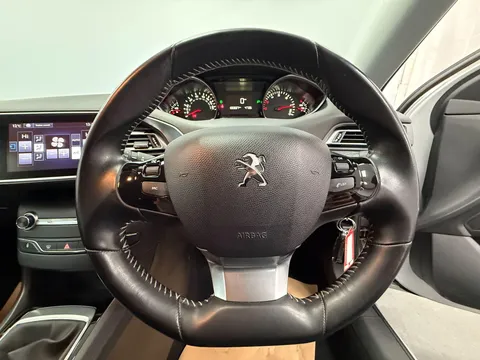 PEUGEOT 308 1.6 BlueHDi 120 Active 5dr