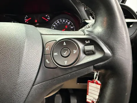 VAUXHALL CORSA 1.2 SE Nav 5dr