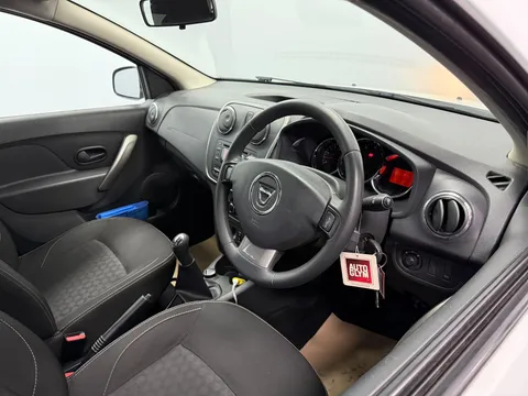 DACIA LOGAN 1.5 dCi Laureate 5dr