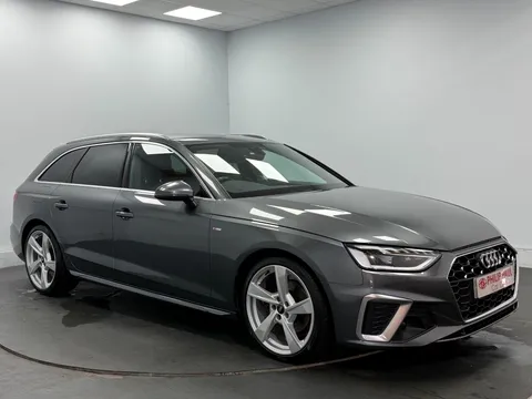 AUDI A4 35 TDI S Line 5dr S Tronic