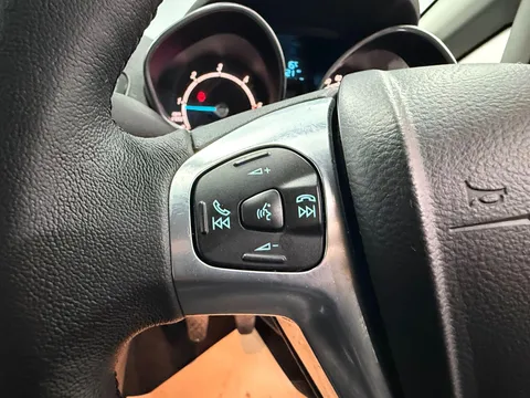 FORD FIESTA 1.5 TDCi Zetec 5dr