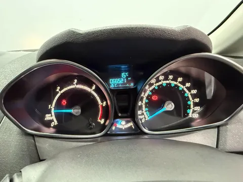 FORD FIESTA 1.5 TDCi Zetec 5dr