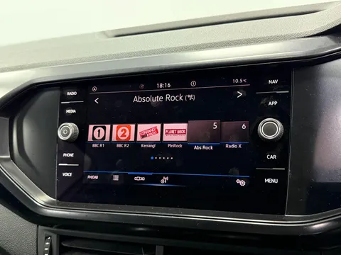 VOLKSWAGEN T-CROSS 1.0 TSI S 5dr