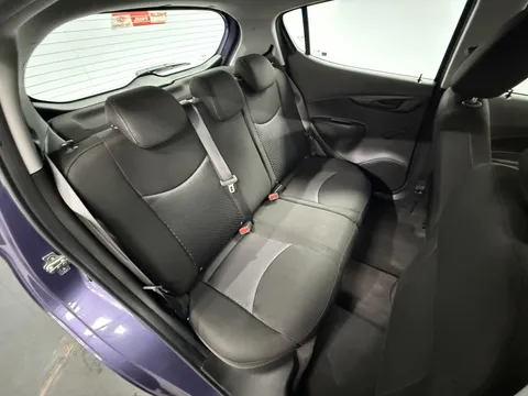 VAUXHALL VIVA 1.0 SE 5dr [A/C]