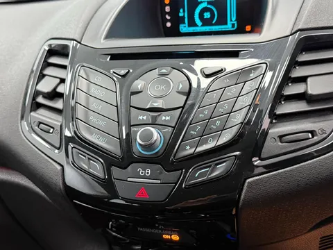 FORD FIESTA 1.5 TDCi Zetec 5dr