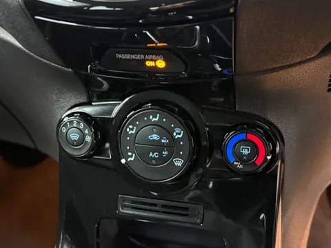 FORD FIESTA 1.5 TDCi Zetec 5dr