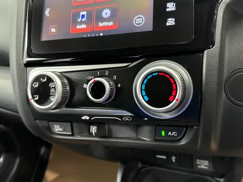 HONDA JAZZ 1.3 SE 5dr CVT