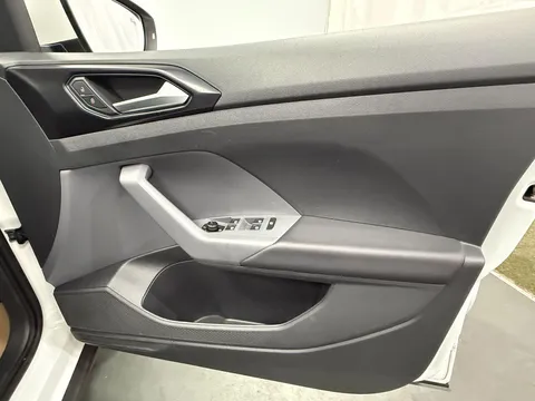 VOLKSWAGEN T-CROSS 1.0 TSI S 5dr