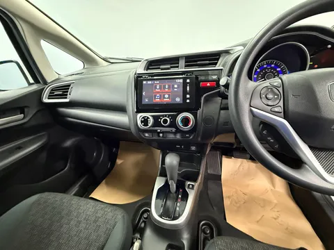 HONDA JAZZ 1.3 SE 5dr CVT