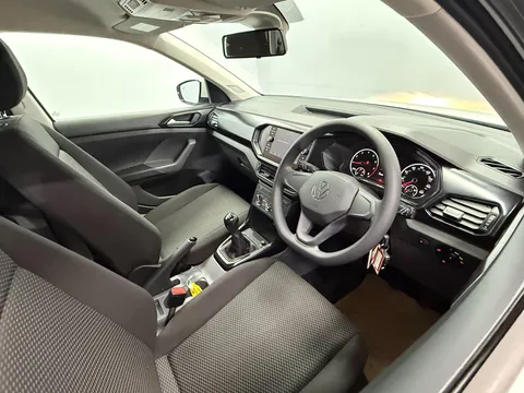 VOLKSWAGEN T-CROSS 1.0 TSI S 5dr