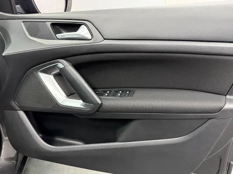 PEUGEOT 308 1.6 BlueHDi 120 Active 5dr