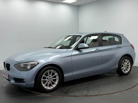 BMW 1 SERIES 116i SE 5dr Step Auto
