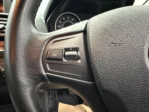 BMW 1 SERIES 116i SE 5dr Step Auto