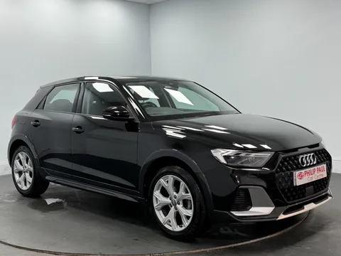 AUDI A1 35 TFSI Citycarver 5dr