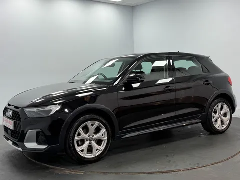 AUDI A1 35 TFSI Citycarver 5dr