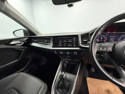 AUDI A1 35 TFSI Citycarver 5dr