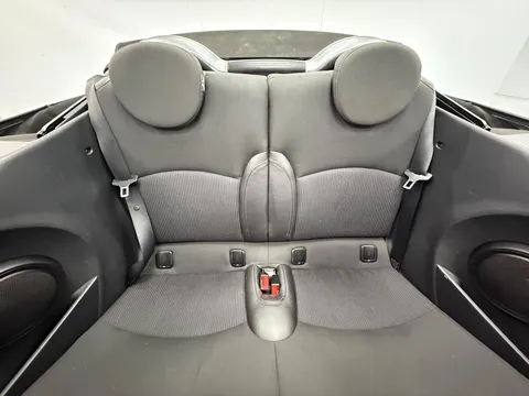 MINI CONVERTIBLE 1.6 Cooper D 2dr