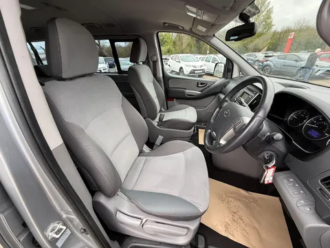 HYUNDAI I800 2.5 CRDi SE 5dr Auto