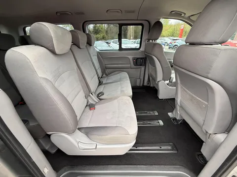 HYUNDAI I800 2.5 CRDi SE 5dr Auto