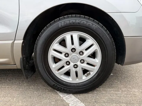 HYUNDAI I800 2.5 CRDi SE 5dr Auto