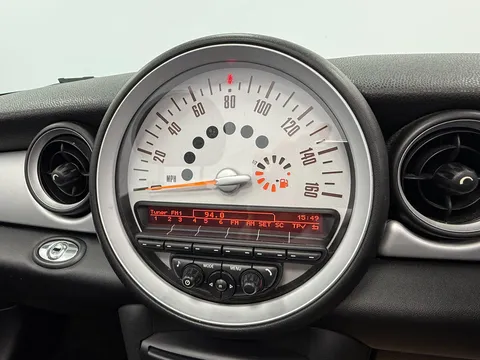 MINI CONVERTIBLE 1.6 Cooper D 2dr