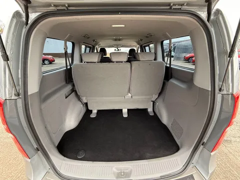 HYUNDAI I800 2.5 CRDi SE 5dr Auto
