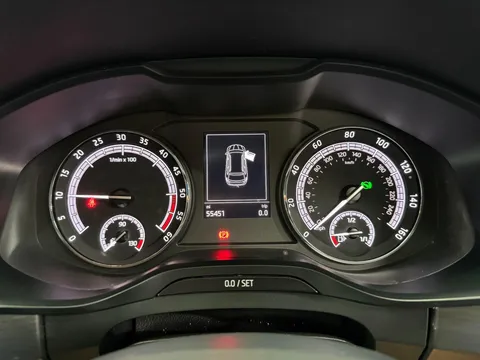 SKODA KODIAQ 2.0 TDI SE 5dr DSG