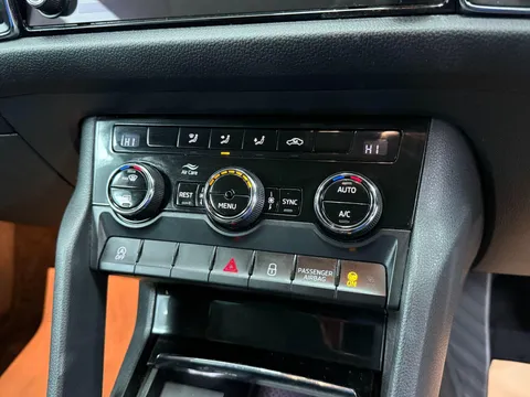 SKODA KODIAQ 2.0 TDI SE 5dr DSG