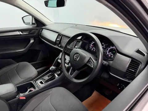 SKODA KODIAQ 2.0 TDI SE 5dr DSG