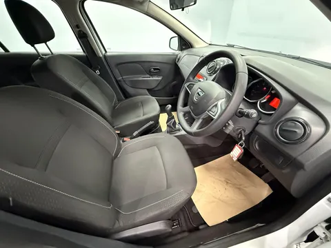 DACIA SANDERO 1.0 SCe Essential 5dr