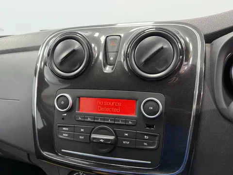 DACIA SANDERO 1.0 SCe Essential 5dr