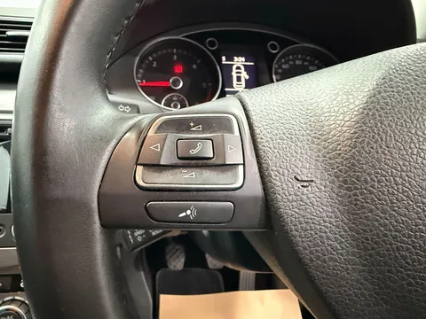 VOLKSWAGEN PASSAT 2.0 TDI Bluemotion Tech Executive Style 4dr