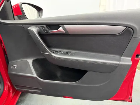 VOLKSWAGEN PASSAT 2.0 TDI Bluemotion Tech Executive Style 4dr