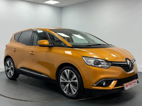 RENAULT SCENIC 1.5 dCi Dynamique Nav 5dr
