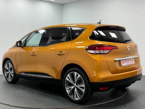 RENAULT SCENIC 1.5 dCi Dynamique Nav 5dr