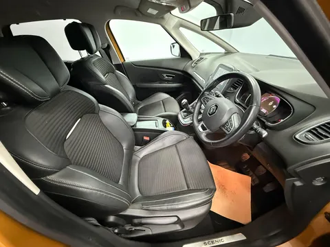 RENAULT SCENIC 1.5 dCi Dynamique Nav 5dr