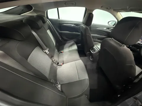 VAUXHALL INSIGNIA GRAND SPORT 1.5T [165] Design Nav 5dr