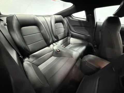 FORD MUSTANG 5.0 V8 GT 2dr Auto