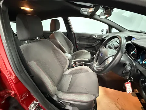 FORD FIESTA 1.0 EcoBoost 140 ST-Line 5dr