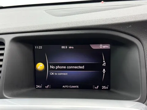 VOLVO V60 D6 [220] Twin Eng SE Lux Nav 5dr AWD Geartronic