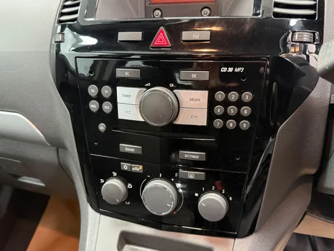 VAUXHALL ZAFIRA 1.6i [115] Exclusiv 5dr