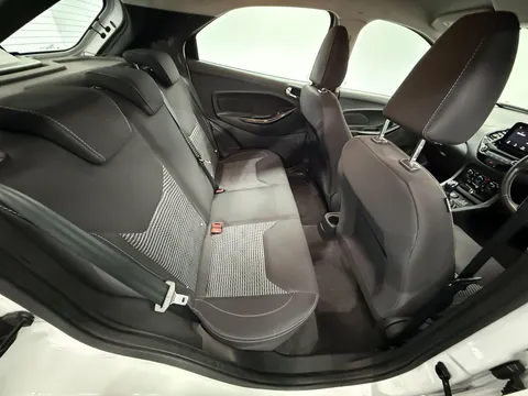 FORD KA+ 1.2 85 Zetec 5dr