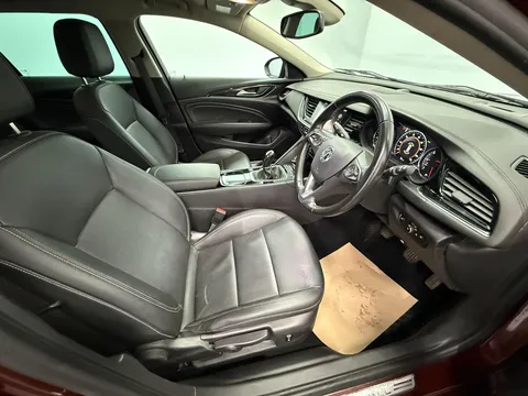 VAUXHALL INSIGNIA DIESEL SPORTS TOURER 2.0 Turbo D Elite Nav 5dr