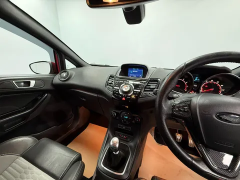 FORD FIESTA 1.6 EcoBoost ST-3 3dr