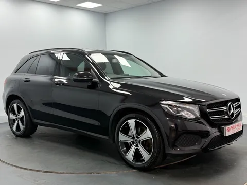 MERCEDES-BENZ GLC GLC 220d 4Matic Urban Edition 5dr 9G-Tronic